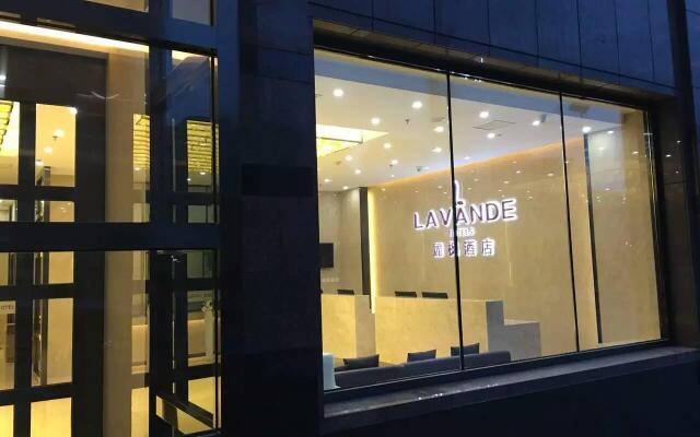 Lavande Hotels·Dalian Zhuanghe Xiangyang Road