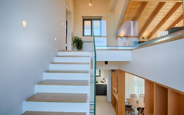 Villa Olive Green