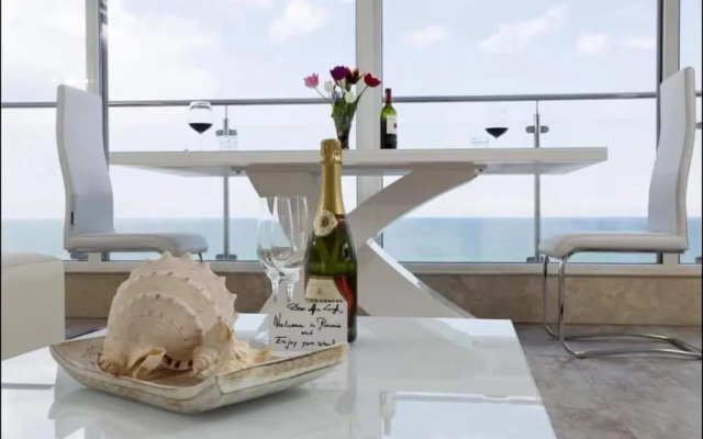 Sea View Penthouse Mamaia