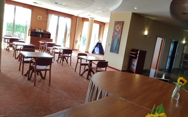 Hotel Sympozjum & SPA