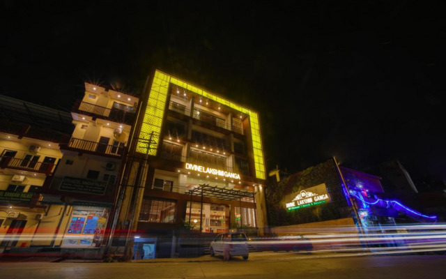 Hotel Divine Lakshmi Ganga