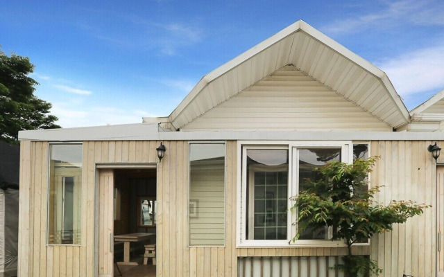 Ganghwado Nolleoosigae Pension