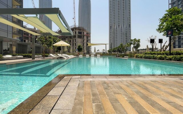 GLOBALSTAY. Creek Rise Tower 1 Elegant Apartment