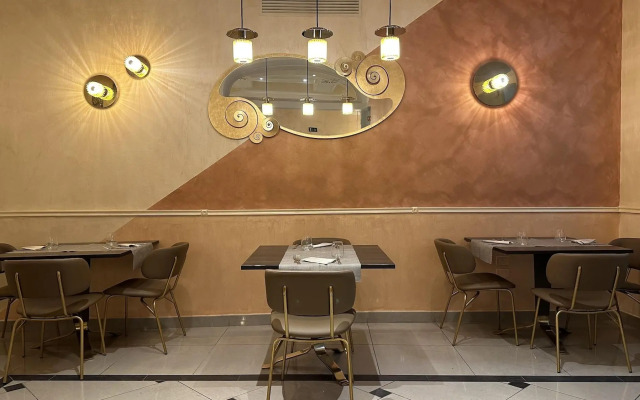 Hotel Roma