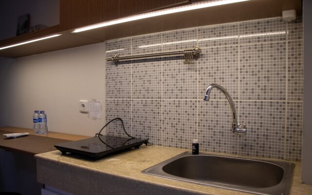 Modern And Classic 1Br At Evenciio Apartment