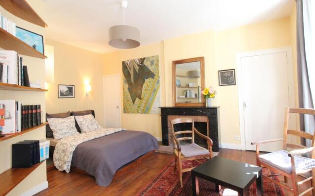 Gîte Angers, 1 pièce, 2 personnes - FR-1-622-6