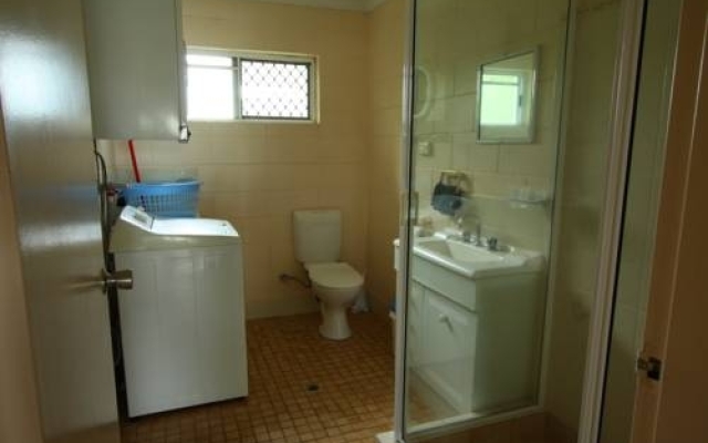 Coral Reef Apartments