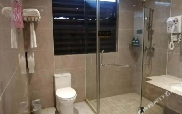 Jinqiao Hotel (Shenzhen Longhua)