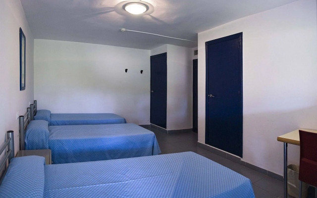 Albergue Inturjoven Sevilla - Hostel