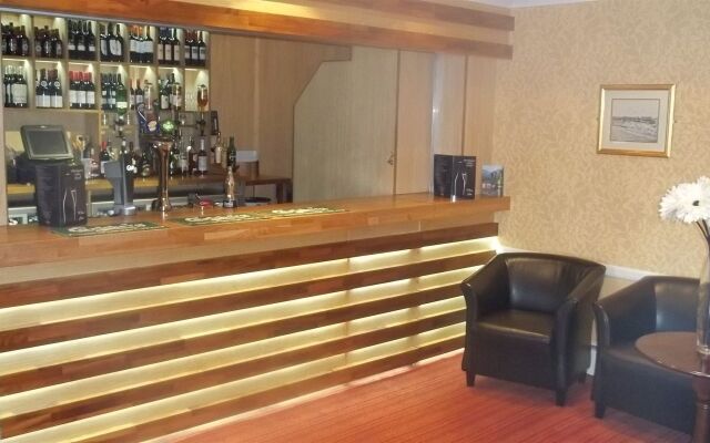 The Palm Court Hotel