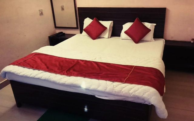 Hotel Aditya Inn