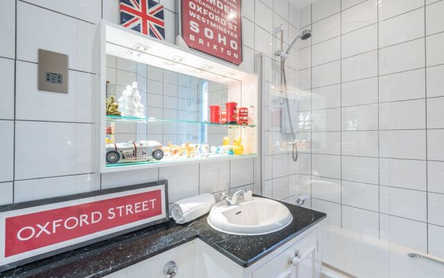 Outstanding Oxford Circus Home