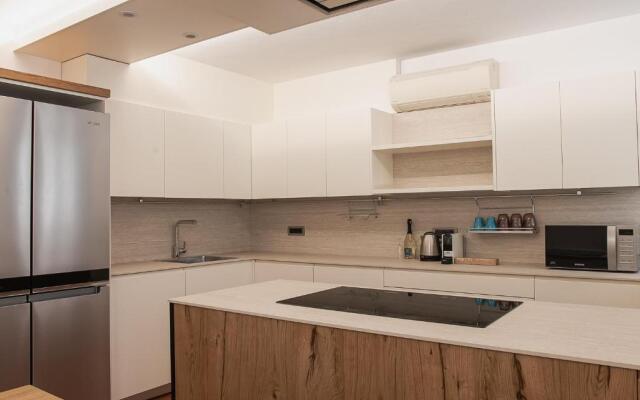 Boutique Rooms 3 0