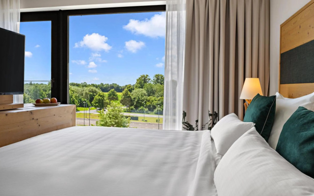 Hotel Fire & Ice