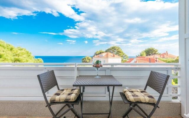 Apartment Luce Royal