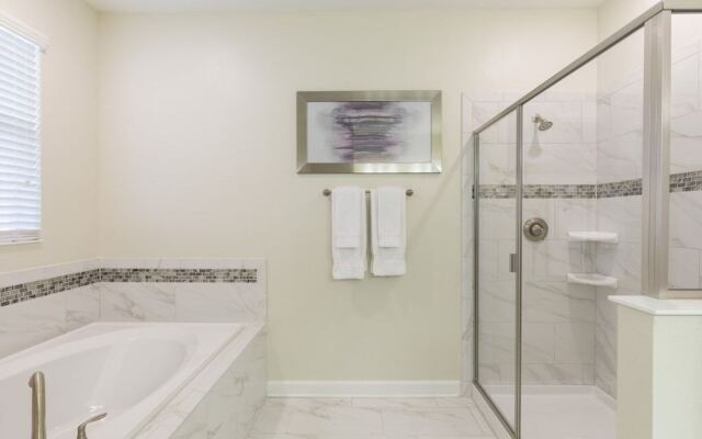 Champions Gate-9048sltstdjil 8 Bedroom Home