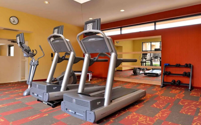 Courtyard by Marriott Dallas Northwest