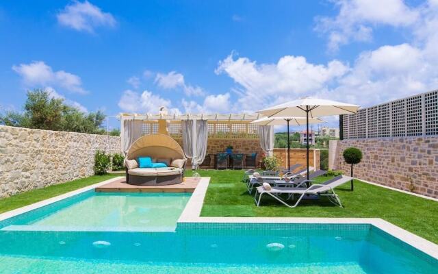 Blue Mare Villa in Rethimno Crete