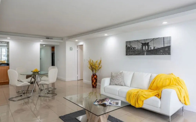 Spacious One Bedroom Centrally Located