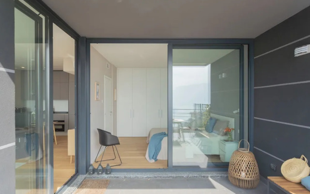 Residenza Maxim With Pool by Rent all Como