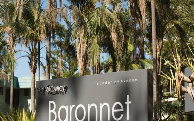 Baronnet Apartments