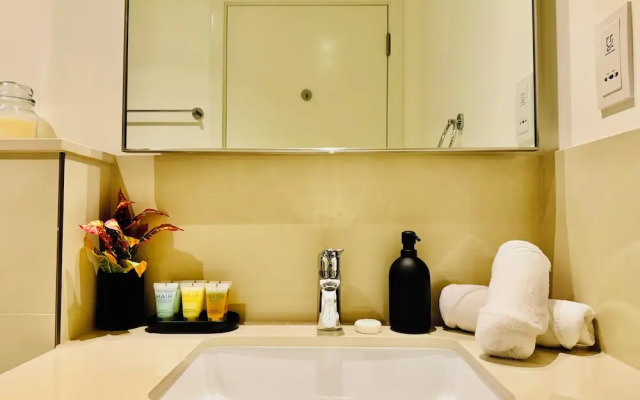 Venduras - Chic 2BR Apartment Burj Views