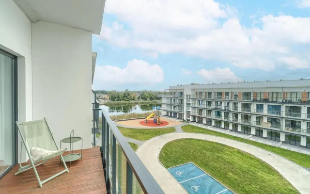 Apartment With Beautiful View, Dziwnow