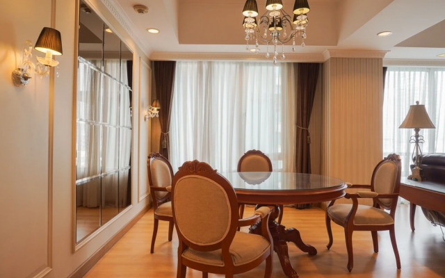 Elegant And Comfy 1Br At Ascott Thamrin Apartment
