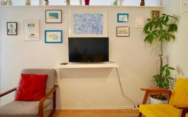 Spacious apartment by the sea 8+4