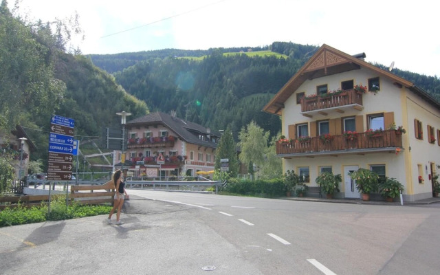 Albergo Gader