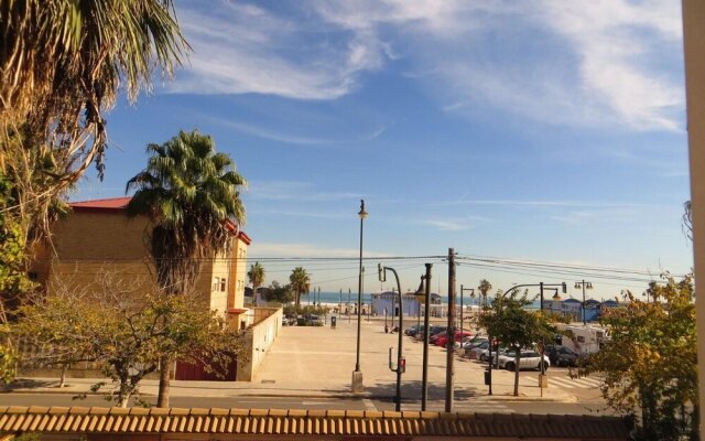 House With 3 Bedrooms in València, With Wonderful sea View, Pool Acces