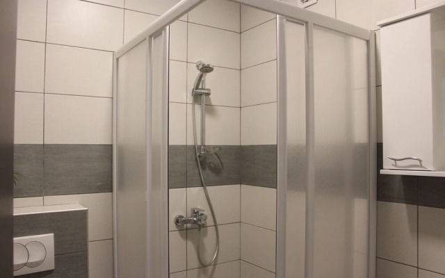 Balabusic One Bedroom Apartment No.6