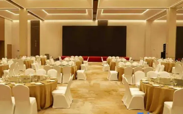 Jinglan Hotel Yinchuan Lanshan Valley