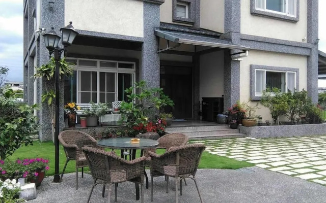 Warm Yilan B&B