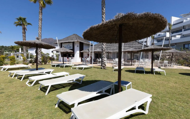 Brand New, Elegant Three Bed Apartment