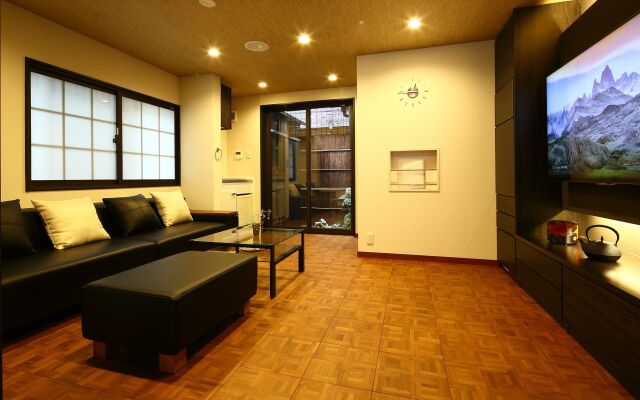 Machiya Kaemon Kyoto-sta.