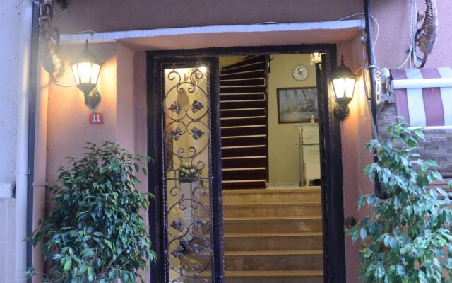 Taksim Ruby Suites