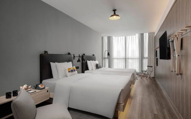 Moxy Shanghai Hongqiao NECC