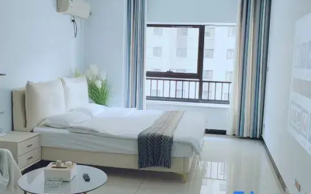 Yahong Homestay (Lanzhou Zhonghai Plaza)