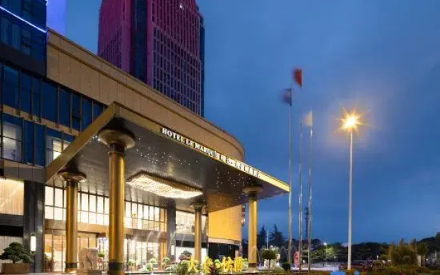 hotel lemarquis