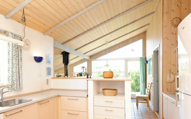 6 Person Holiday Home in Hemmet