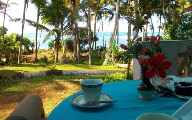 SunRay Rest - Beach View Homestay