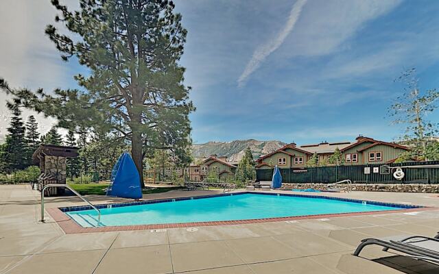 444jspgs 1 Bedroom Condo