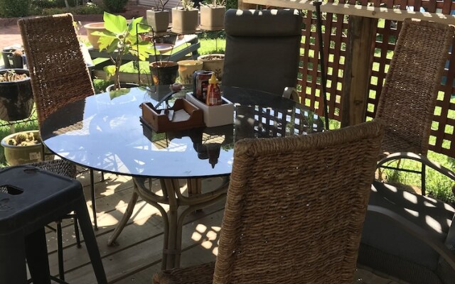 XYL Pets Friendly Seaside Boutique Guesthouse