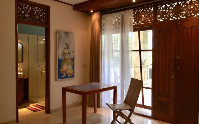 Gunung Paradis Retreat