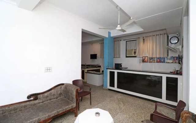 Rajni Guest House by OYO Rooms
