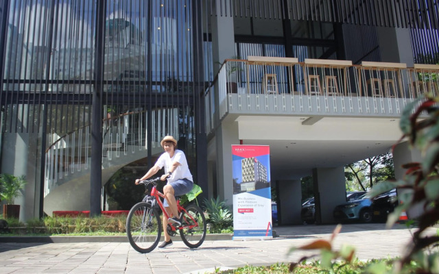 Up-Peak Hotel Simpang Lima Semarang Powered by Archipelago