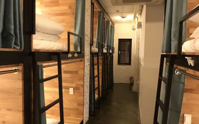Seoul Cube Hotel - Hostel