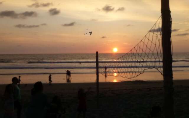 Sanctuary Puerto Cayo Lodge