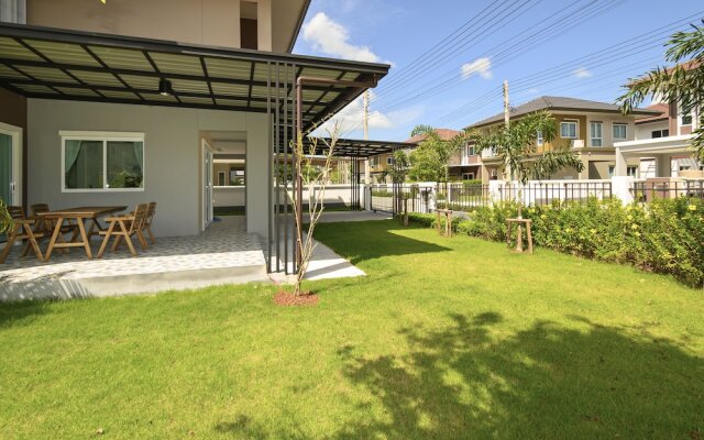 4BR Villa @ Saransiri Phuket